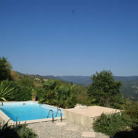 Вилла Mesmerising In With Private Pool Ле-Ван