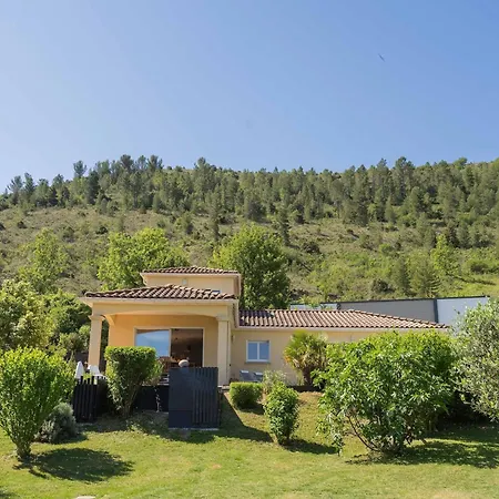 Mesmerising In With Private Pool Вилла